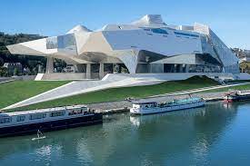 musée des Confluences